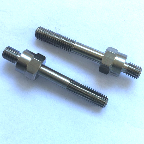 汽（qì）車零配件